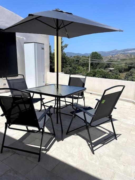I Tre Soli Casa Vacanze Lotzorai Extérieur photo